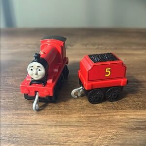 Thomas & Friends TrackMaster Push-Along James Train Engine